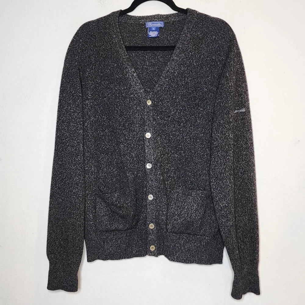 Faconnable Lambswool grey knit button cardigan. Pockets. Men's size‎ medium